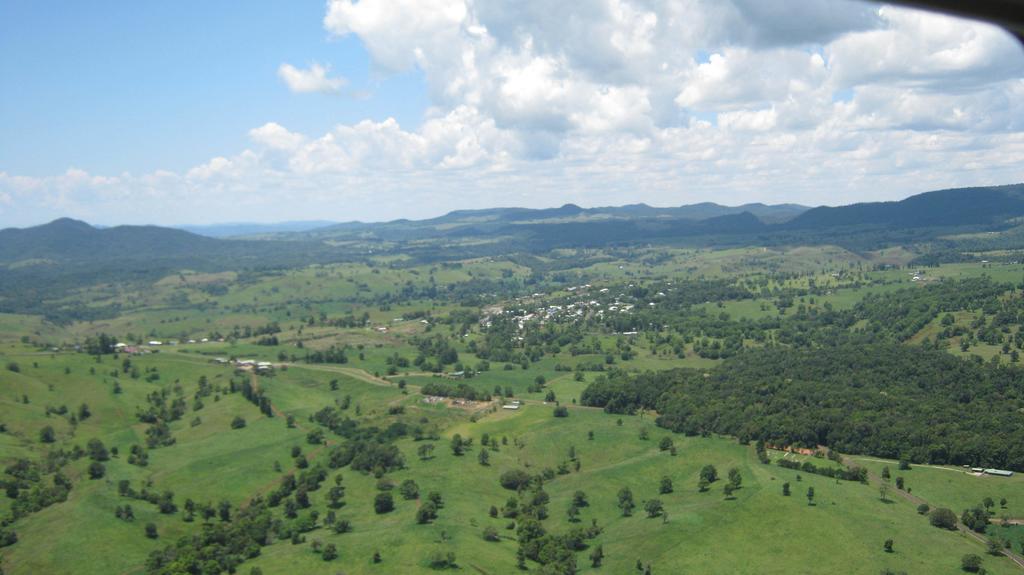 Millaa Millaa Hotel Extérieur photo